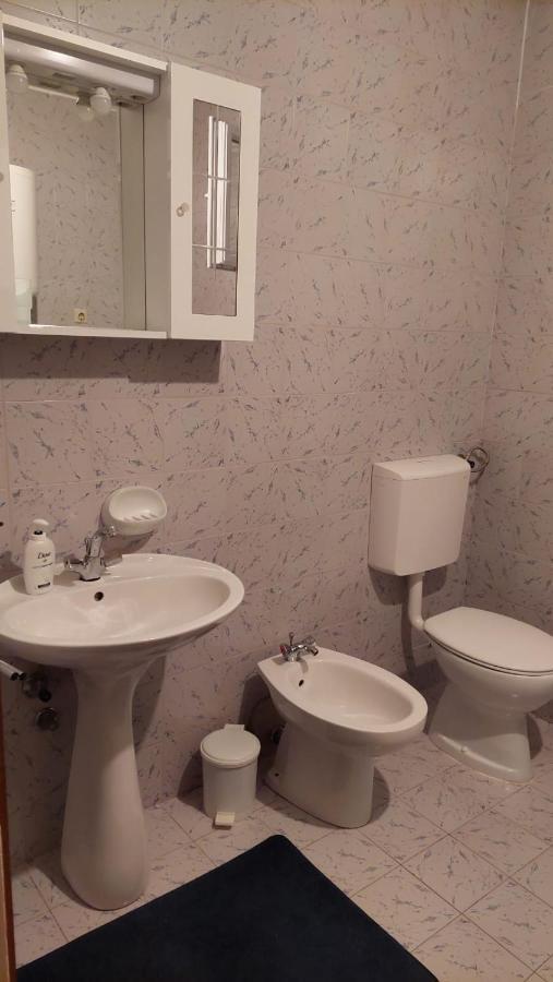 Apartments Branko Вели Рат Екстериор снимка